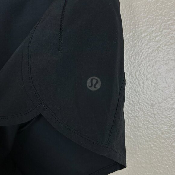 Lululemon Speed Up Short 4" Athletic Shorts Low Rise Black Women's Size 6 - Picture 4 of 5